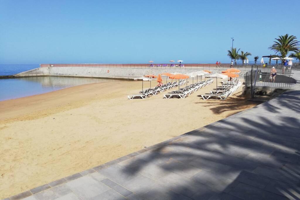 Studio Apartment La Lajilla Located At Beachfront Arguineguin Exteriör bild